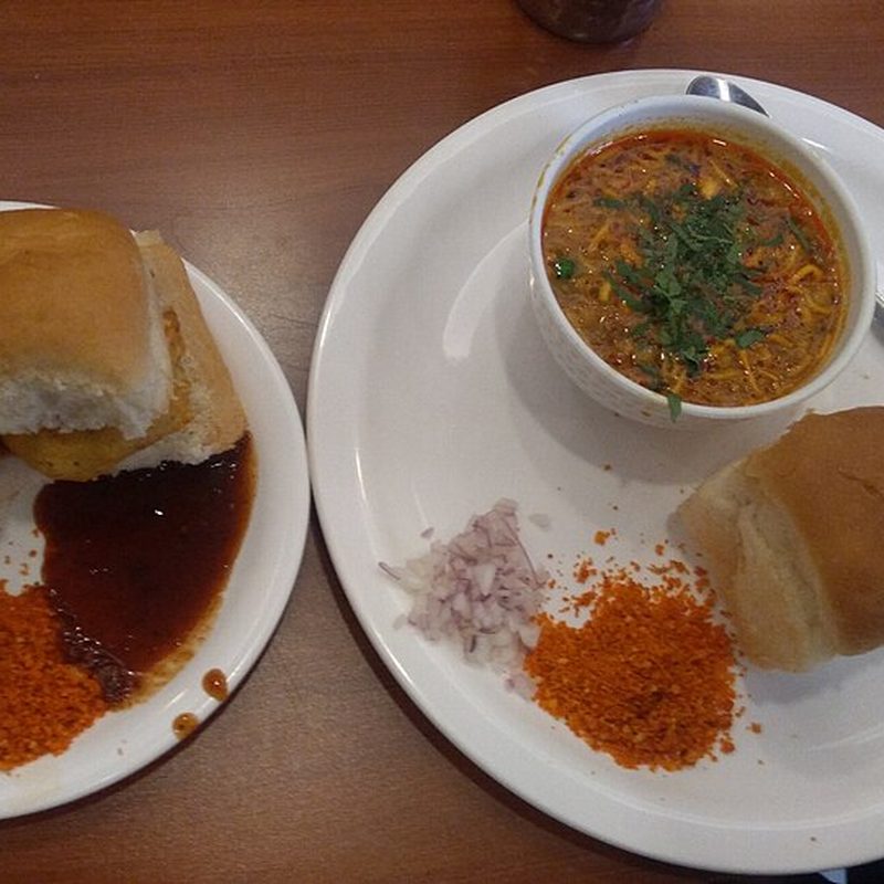 Only Vada Misal