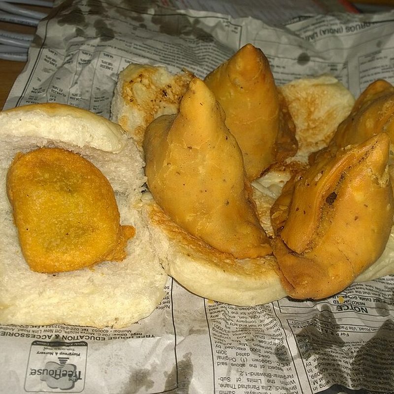 Samosa Pav