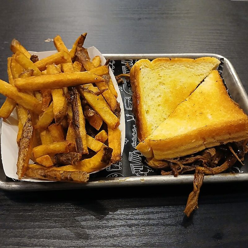 Tandoori Mayo Cheese Grill Sandwich